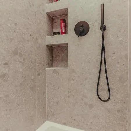 309 Apartment
